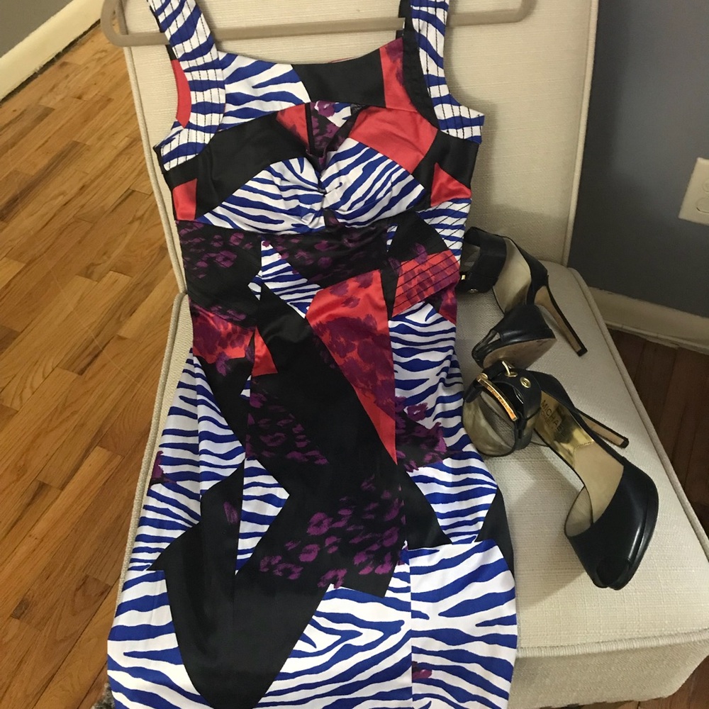 Color dress - Picture 2 of 3